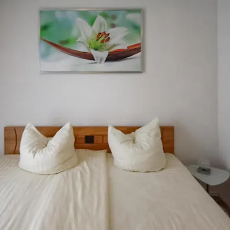 Holiday home Pet Friendly In With Wifi Robel